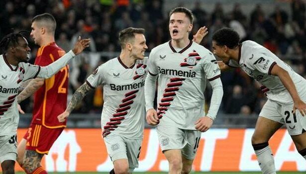 UEFA Avrupa Ligi'nde gecenin sonuçları: Bayer Leverkusen, Roma'da final kapısını araladı