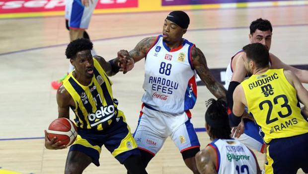 Anadolu Efes-Fenerbahçe final serisi başlıyor!