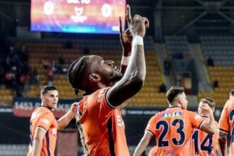 Başakşehir, Jerome Opoku'nun satın alma opsiyonunu kullandı