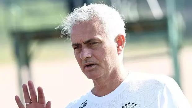 Fenerbahçe'de Jose Mourinho fırtınası! Bir gelenek resmen sona erdi...