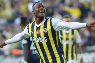 Galatasaray'da Michy Batshuayi bekleniyor