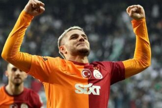 Galatasaray'ın golcüsü Mauro Icardi devlerin arasında!