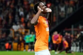 Galatasaraylı Zaha'dan kafa karıştıran paylaşım!