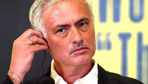 Jose Mourinho, Galatasaray'ın transferini açıkladı