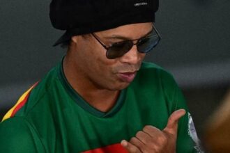 Ronaldinho’nun sözleri ortalığı karıştırdı: Utanıyorum