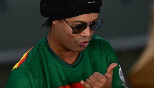 Ronaldinho’nun sözleri ortalığı karıştırdı: Utanıyorum