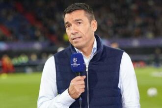 Son Dakika: Beşiktaş'ın yeni teknik direktörü Giovanni van Bronckhorst oldu! Resmi açıklama...