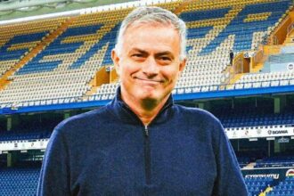 Son dakika: Fenerbahçe, Jose Mourinho'yu resmen açıkladı!