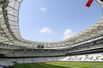 Beşiktaş Yönetim Kurulu Üyesi Çağlayan Tuğal: ‘Kara duvar’ gelince kapasite 9 bin artacak