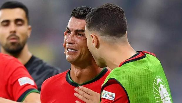 Cristiano Ronaldo hüngür hüngür ağladı! Arkadaşları sakinleştiremedi, özür diledi