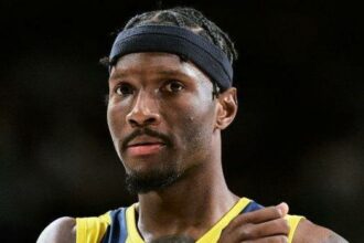 Nigel Hayes-Davis, 3 yıl daha Fenerbahçe Beko'da! NBA takımları yakın takipteydi...