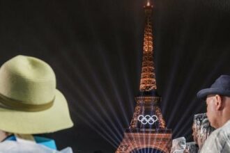 Paris 2024 açılışının ardından dünya ikiye bölündü: Rezalet mi, muhteşem mi?