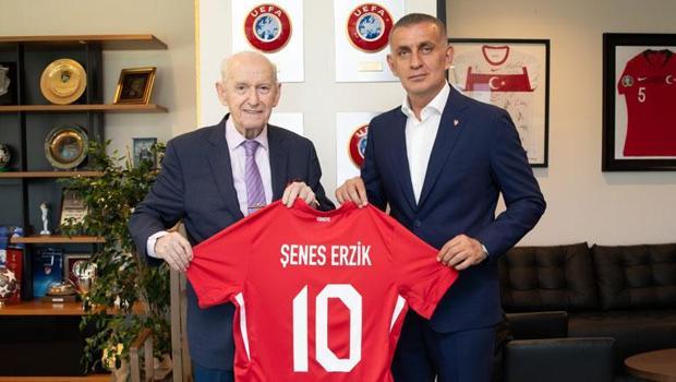 Şenes Erzik, TFF Başkanı Hacıosmanoğlu’nu ziyaret etti