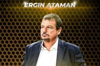 Yunanistan'da "Yılın başantrenörü" Ergin Ataman seçildi