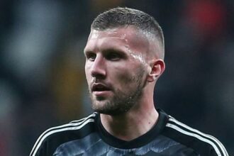 Beşiktaş'ta sözleşmesi feshedilen Rebic: Beklediğim şansı bulamadım