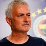 Fenerbahçe, Çaykur Rizespor deplasmanında 3 puan peşinde! Jose Mourinho ilk 11'ini belirledi