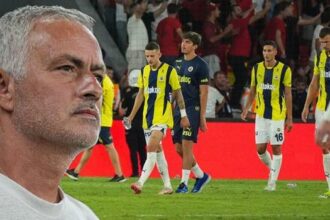 Göztepe - Fenerbahçe maçı sonrası flaş yorum: Mourinho'nun denemeleri sürüyor! İkinci yarıda...