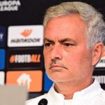 Jose Mourinho: 70 dakika kapıda bekletilmek bana saygısızlık