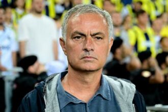 Jose Mourinho basın toplantısında neden yoktu? Derbi sonrası 2 iddia ortaya atıldı