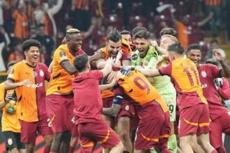 'PAOK, Aslanlar'ın pençesine düştü'