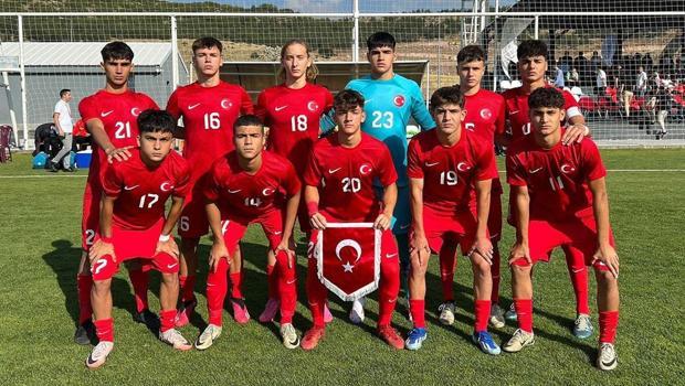 U16 Milli Takımı, Dörtlü Turnuva'da şampiyon oldu