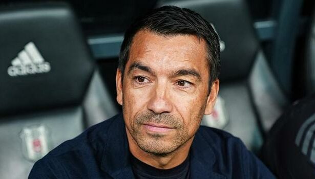 Van Bronckhorst: İnancımızla 3 puanı aldık