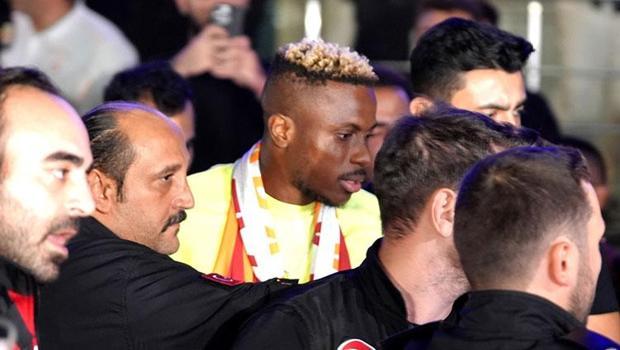 Victor Osimhen, Galatasaray tarihindeki altıncı Nijeryalı futbolcu oldu