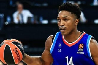 Anadolu Efesli Stanley Johnson’ın evine 2 kurşun isabet etti