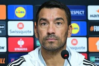 Beşiktaş, Eintracht Frankfurt’u ağırlıyor! Bronckhorst'un muhtemel 11'i belli oldu