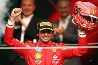 F1'in Meksika GP'sini Carlos Sainz kazandı