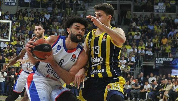 Gözler Avrupa'daki Türk derbisinde! Anadolu Efes - Fenerbahçe Beko