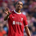 Joel Matip 33 yaşında futbolu bıraktı