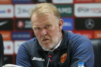 Karadağ'da Prosinecki'den Türkiye sözleri: Gruptan çıkacağına eminim