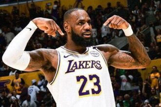 LeBron James'in 'triple-double'ı galibiyeti getirdi