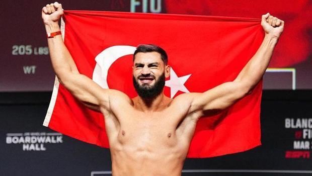 UFC 308'de İbo Aslan rakibini 50 saniyede nakavt etti!