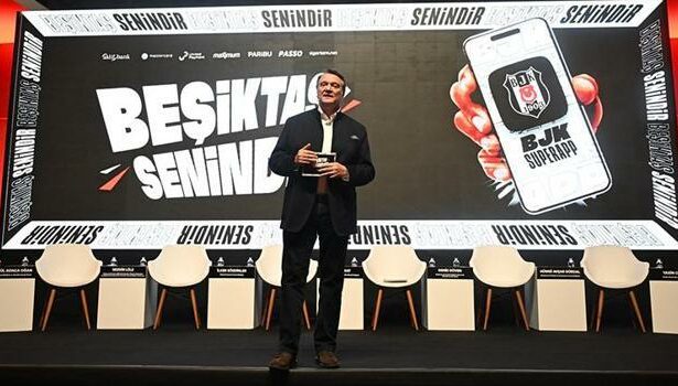 Beşiktaş Başkanı Hasan Arat: Bu camiayı büyük yapan her zaman taraftarıdır