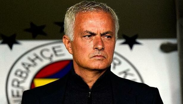 Fenerbahçe, AZ Alkmaar'a konuk oluyor! Jose Mourinho'nun muhtemel 11'i belli oldu