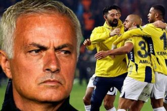 Fenerbahçe'de Slavia Prag öncesi Mourinho'nun canını sıkan sakatlık! Sofyan Amrabat...