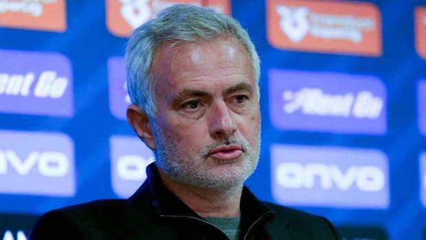 Mourinho'dan Galatasaray'a Eyüpspor göndermesi: 3’ü de cezalı duruma düştü