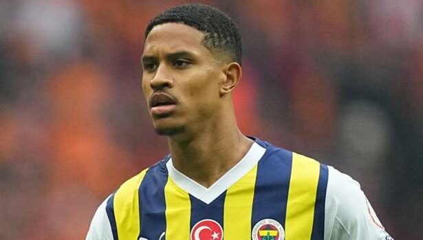 Oosterwolde: Planım sezon sonu Fenerbahçe’den ayrılmaktı