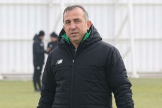 Recep Uçar: Adana Demirspor'un 2 puanda olması kimseyi yanıltmamalı