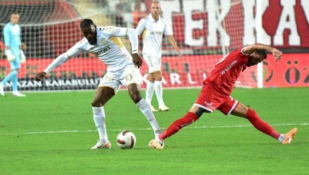 Samsunspor'un konuğu Antalyaspor! Eksikler ve detaylar...