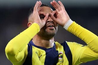 Son Dakika: Fenerbahçe En-Nesyri için gelen çılgın transfer teklifini reddetti! İşte düşünülen yeni rakam...