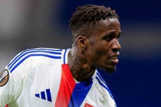 Wilfried Zaha'ya bir şok daha! Avrupa Ligi maçı...