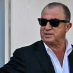 Al Shabab'la anlaşan Fatih Terim, havalimanında konuştu! Türkiye'den transfer yapacak mı? Ekibinde Hamza Hamzaoğlu sürprizi