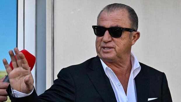 Al Shabab'la anlaşan Fatih Terim, havalimanında konuştu! Türkiye'den transfer yapacak mı? Ekibinde Hamza Hamzaoğlu sürprizi