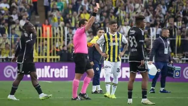 Beşiktaş-Fenerbahçe derbileri bol kartlı geçiyor!