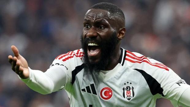 Beşiktaş'ta Arthur Masuaku’ya mecburi af