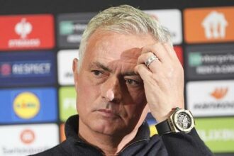 Fenerbahçe'de Mourinho’nun en zor 8 günü!