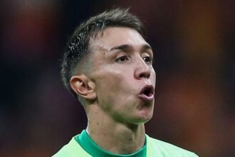 Fernando Muslera: Hiçbir şey bize hediye edilmiyor